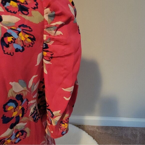 Sharagano pink floral top with puffy sleeves - Picture 3 of 6